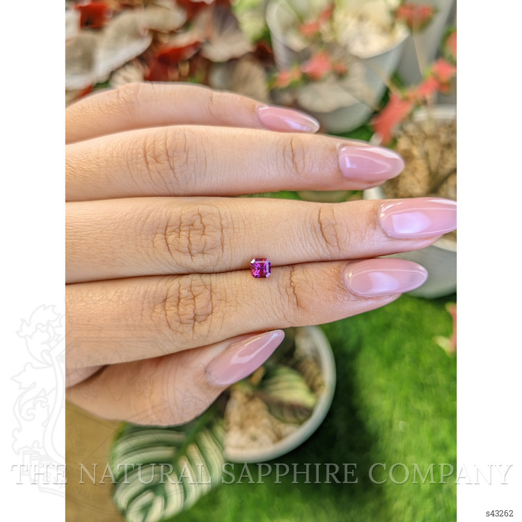 0.48 Ct. Purplish Pink Sapphire from Ceylon (Sri Lanka)