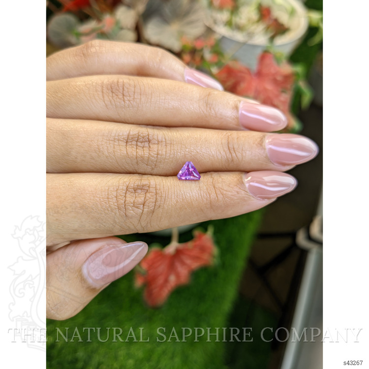 0.88 Ct. Pinkish Purple Sapphire from Ceylon (Sri Lanka)