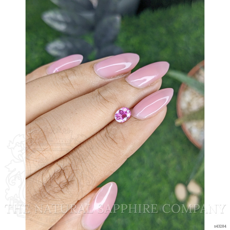 0.82 Ct. Purplish Pink Sapphire from Ceylon (Sri Lanka)