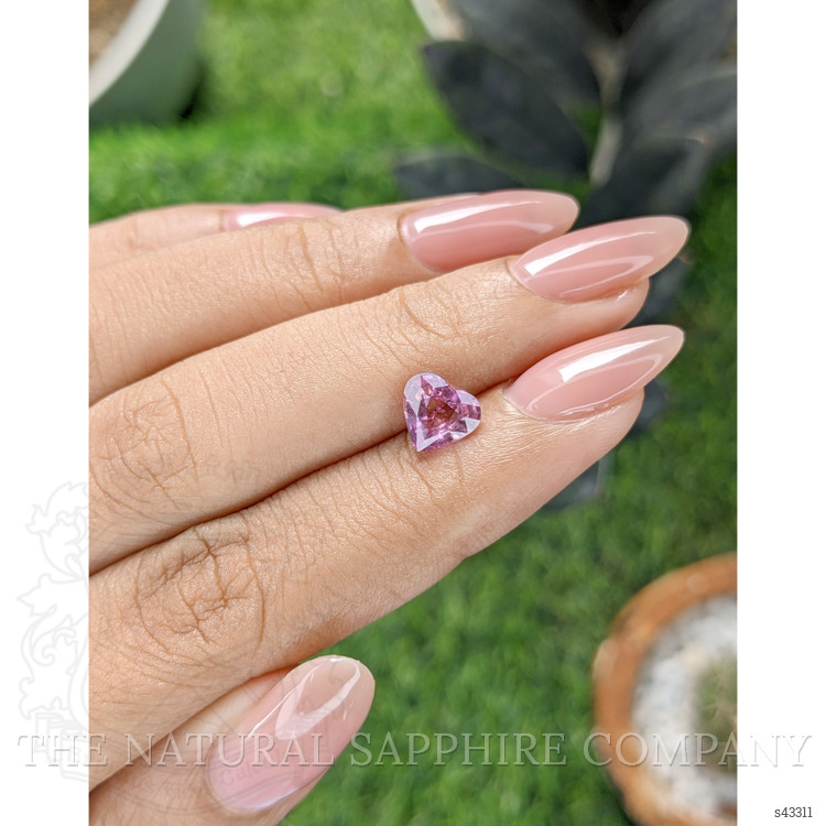 1.51 Ct. Purplish Pink Sapphire from Ceylon (Sri Lanka)