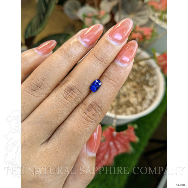 1.06 Ct. Blue Sapphire from Ceylon (Sri Lanka)