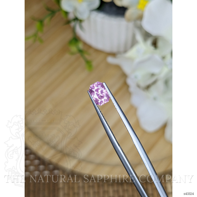 1.47 Ct. Purplish Pink Sapphire from Ceylon (Sri Lanka)
