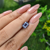 1.71 Ct. Bluish Purple Sapphire from Tanzania Life Style