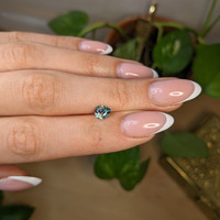1.02 Ct. Bluish Green Sapphire from Montana Life Style