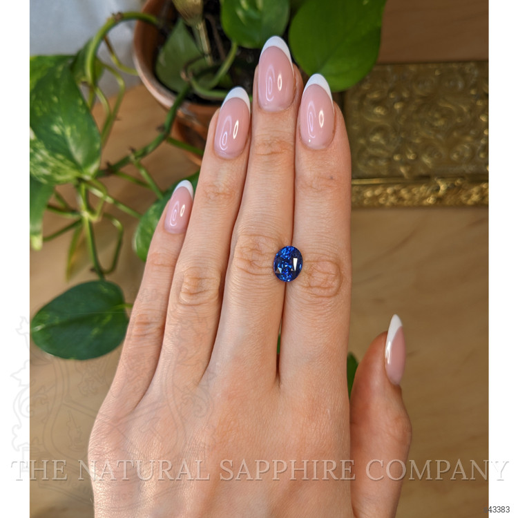 4.57 Ct. Blue Sapphire from Ceylon (Sri Lanka)