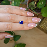 2.10 Ct. Blue Sapphire from Ceylon (Sri Lanka) Life Style