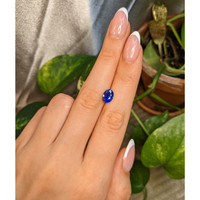 2.58 Ct. Blue Sapphire from Ceylon (Sri Lanka) Life Style