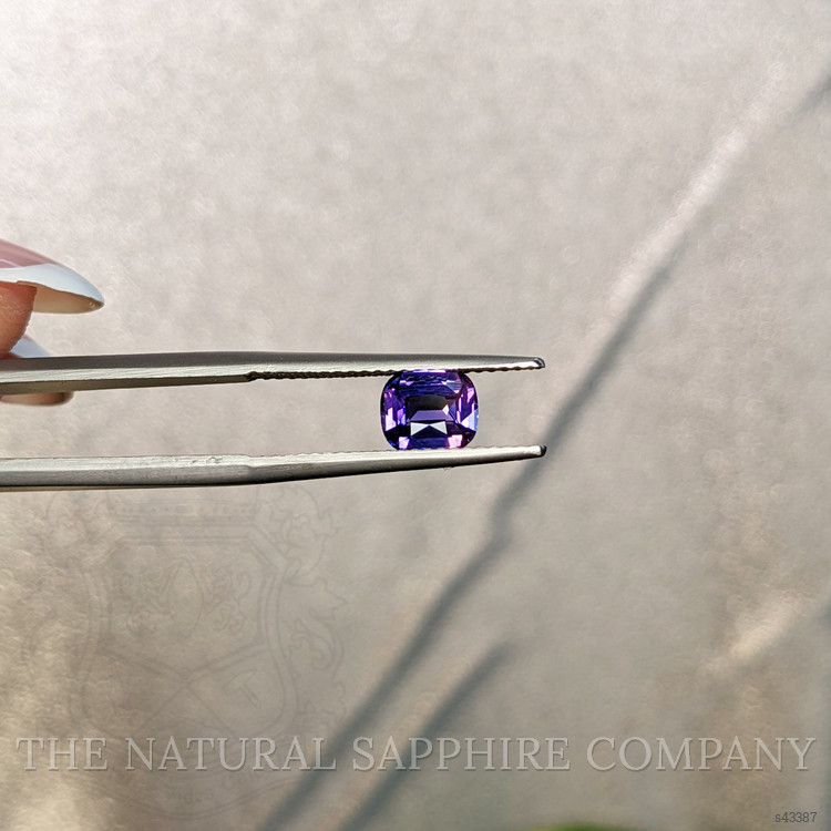 1.04 Ct. Bi Color / Parti Sapphire from Madagascar