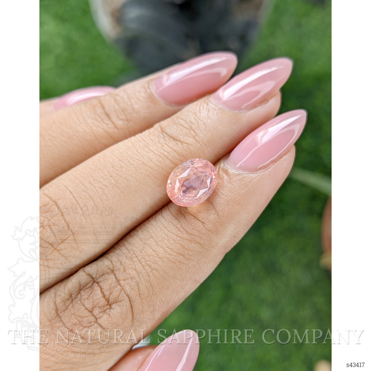 3.67 Ct. Padparadscha Sapphire from Ceylon (Sri Lanka)
