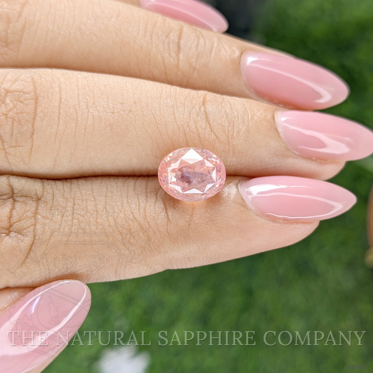 3.67 Ct. Padparadscha Sapphire from Ceylon (Sri Lanka)