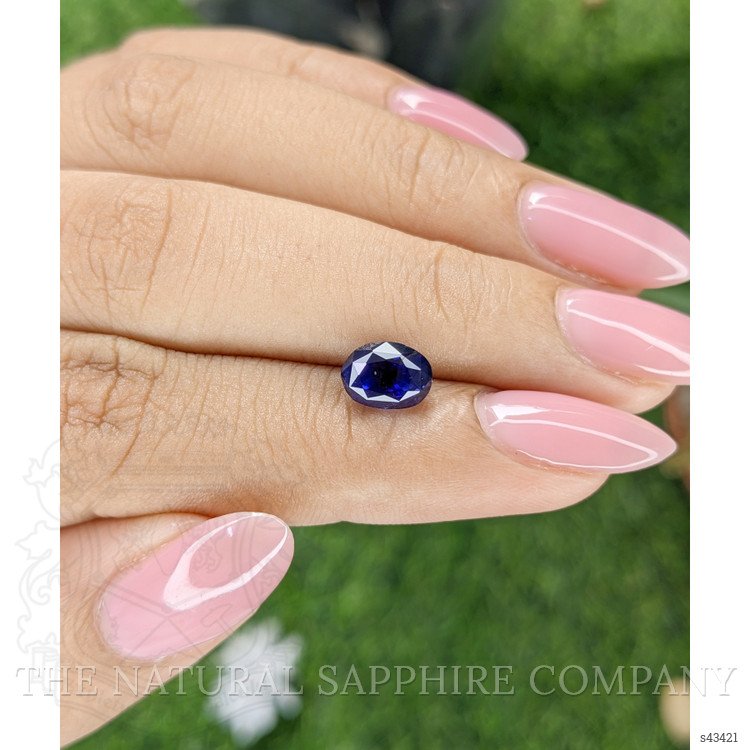2.01 Ct. Purplish Blue Sapphire from Ceylon (Sri Lanka)
