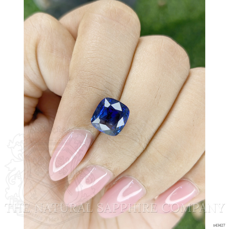 3.11 Ct. Blue Sapphire from Ceylon (Sri Lanka)