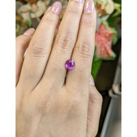 2.07 Ct. Purplish Pink Sapphire from Ceylon (Sri Lanka) Life Style