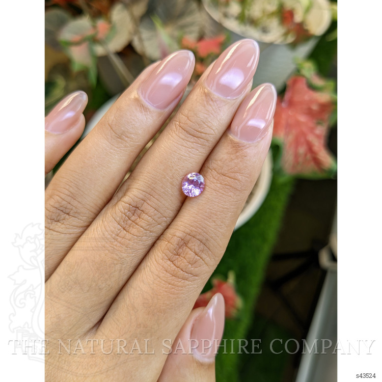 1.09 Ct. Purplish Pink Sapphire from Ceylon (Sri Lanka)