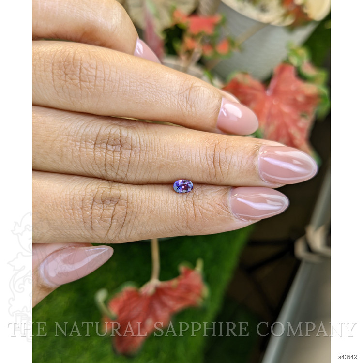 0.38 Ct. Pinkish Purple Sapphire from Ceylon (Sri Lanka)