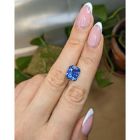 6.05 Ct. Blue Sapphire from Ceylon (Sri Lanka) Life Style