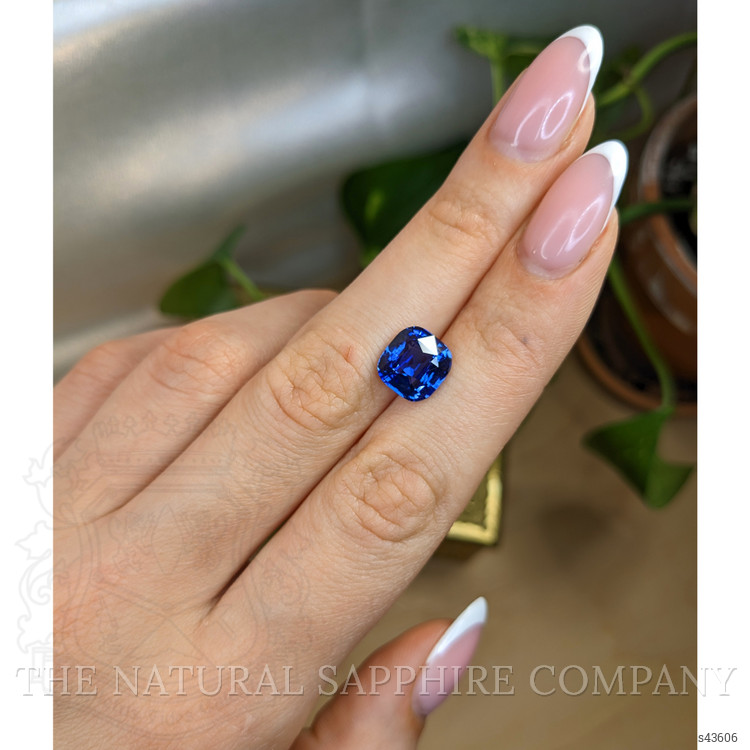 5.03 Ct. Blue Sapphire from Ceylon (Sri Lanka)