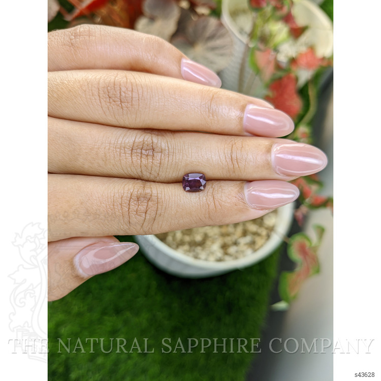 1.68 Ct. Purplish Pink Sapphire from Ceylon (Sri Lanka)