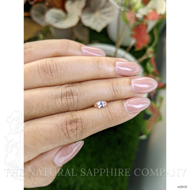 0.56 Ct. Padparadscha Sapphire from Ceylon (Sri Lanka)