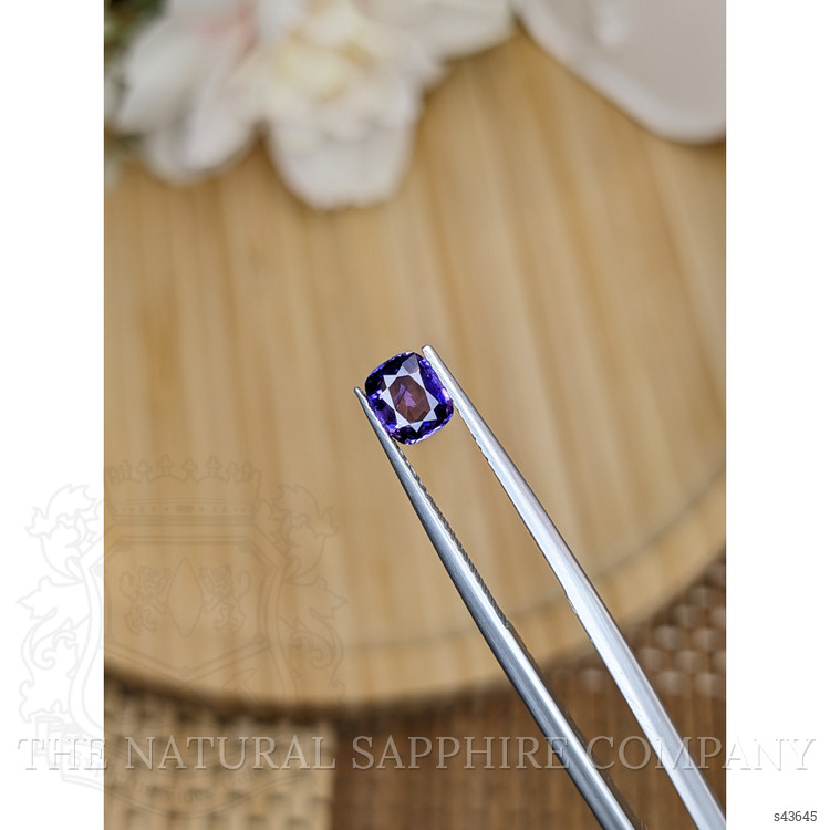 0.84 Ct. Bluish Purple Sapphire from Ceylon (Sri Lanka)