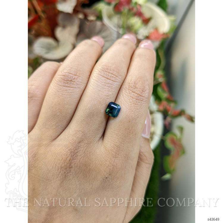 1.98 Ct. Bluish Green Sapphire from Ceylon (Sri Lanka)