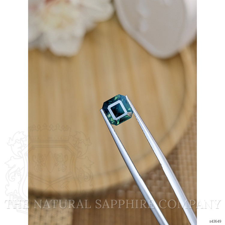 1.98 Ct. Bluish Green Sapphire from Ceylon (Sri Lanka)