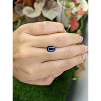 3.18 Ct. Blue Sapphire from Ceylon (Sri Lanka) Life Style
