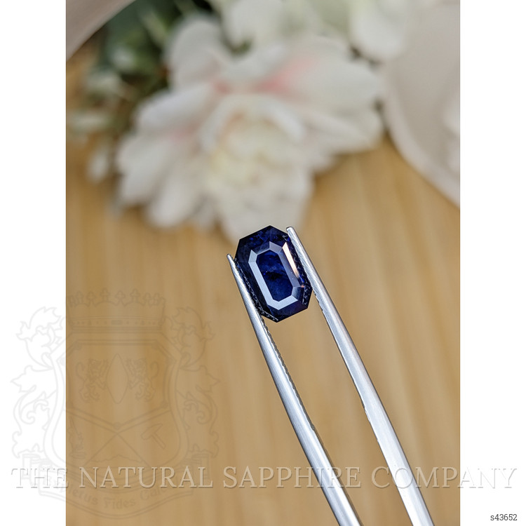 3.18 Ct. Blue Sapphire from Ceylon (Sri Lanka)