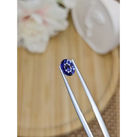 1.09 Ct. Blue Sapphire from Ceylon (Sri Lanka) Life Style