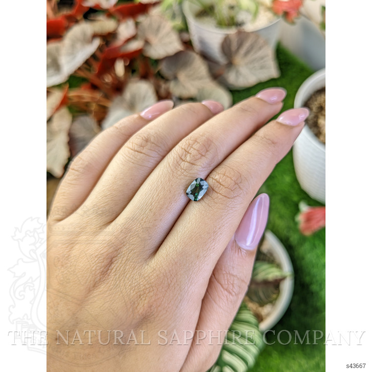 1.77 Ct. Bluish Green Sapphire from Ceylon (Sri Lanka)