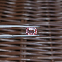 1.41 Ct. Padparadscha Sapphire from Ceylon (Sri Lanka) Life Style