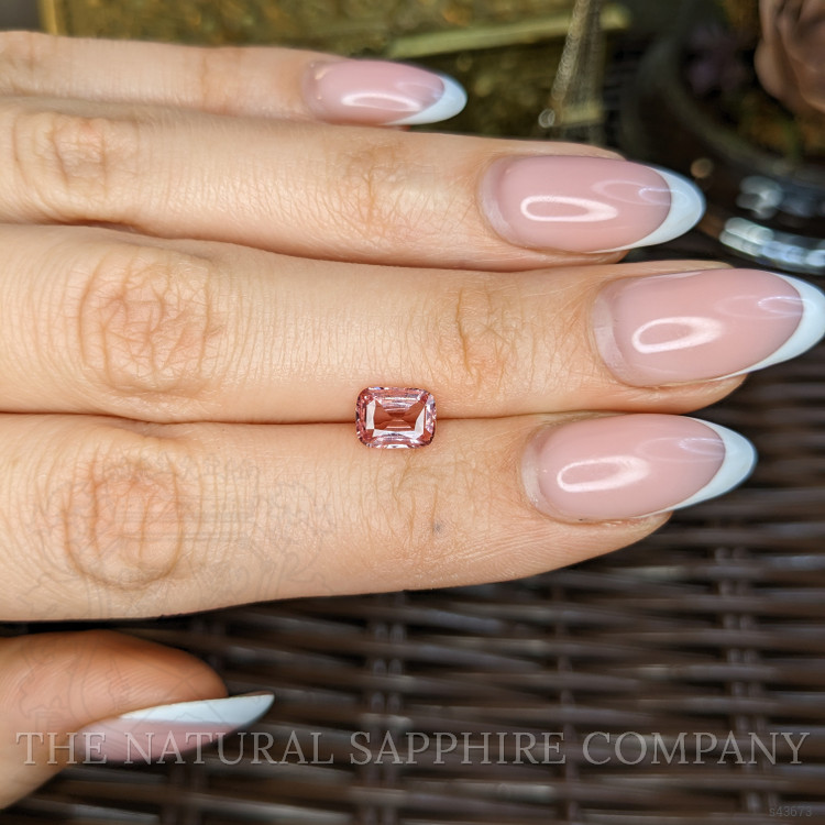 1.41 Ct. Padparadscha Sapphire from Ceylon (Sri Lanka)