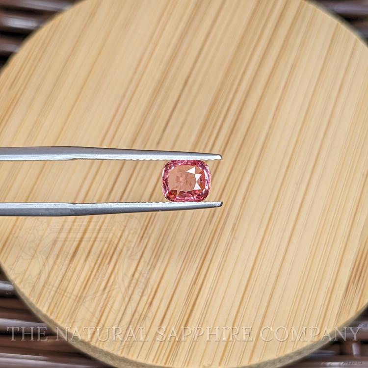 1.01 Ct. Padparadscha Sapphire from Ceylon (Sri Lanka)