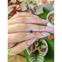 0.82 Ct. Blue Sapphire from Ceylon (Sri Lanka) Life Style