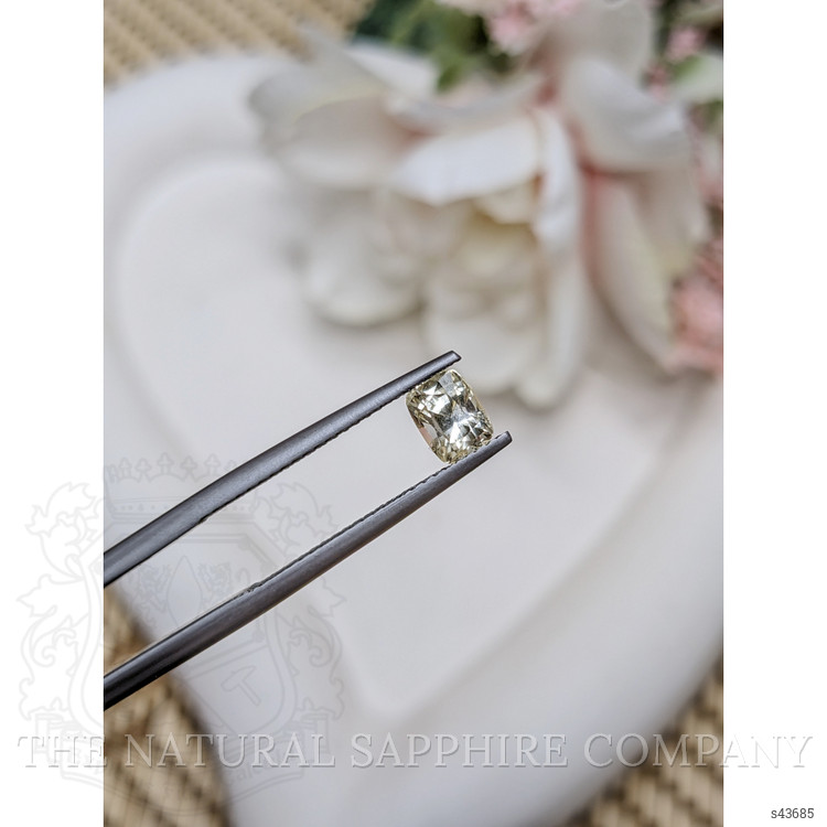 1.16 Ct. Yellow Sapphire from Ceylon (Sri Lanka)