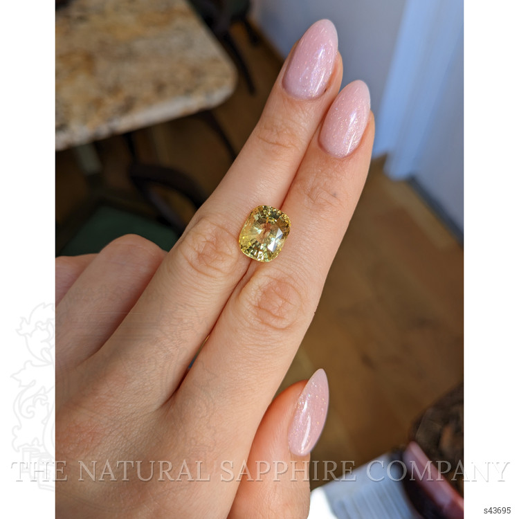 9.36 Ct. Yellow Sapphire from Ceylon (Sri Lanka)