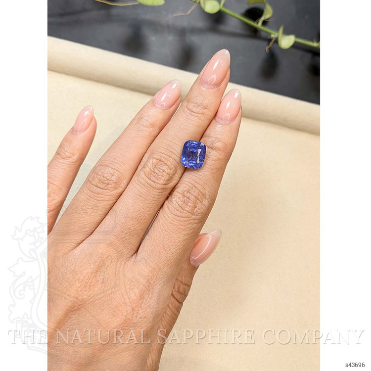 5.68 Ct. Blue Sapphire from Ceylon (Sri Lanka)