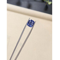 5.68 Ct. Blue Sapphire from Ceylon (Sri Lanka) Life Style