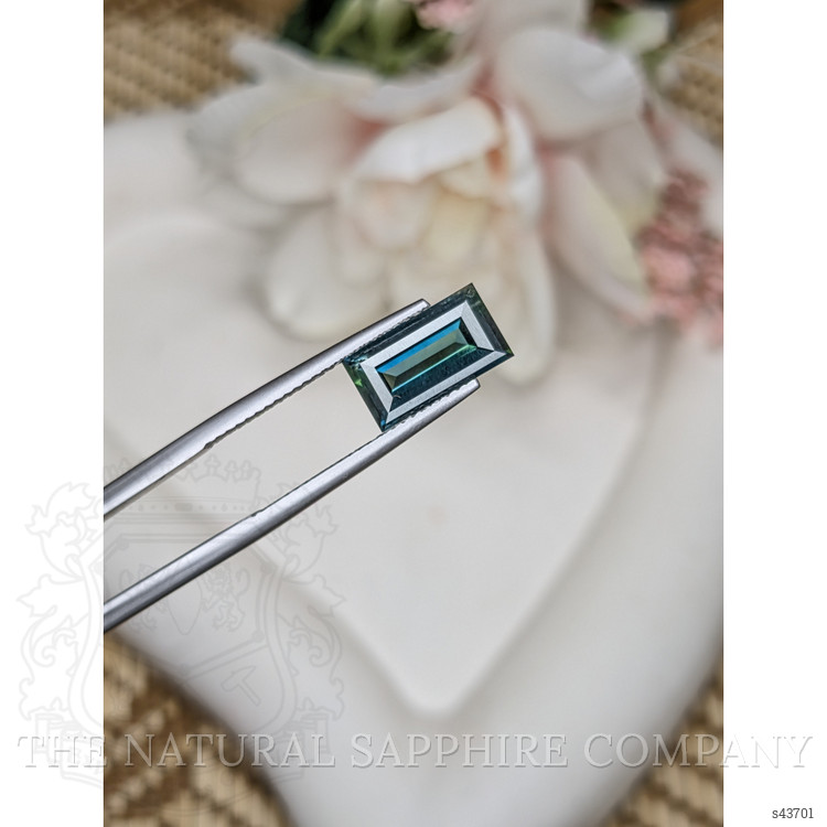 2.75 Ct. Greenish Blue Sapphire from Ceylon (Sri Lanka)