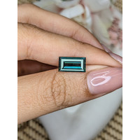 2.75 Ct. Greenish Blue Sapphire from Ceylon (Sri Lanka) Life Style