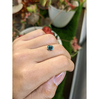1.71 Ct. Bluish Green Sapphire from Ceylon (Sri Lanka) Life Style