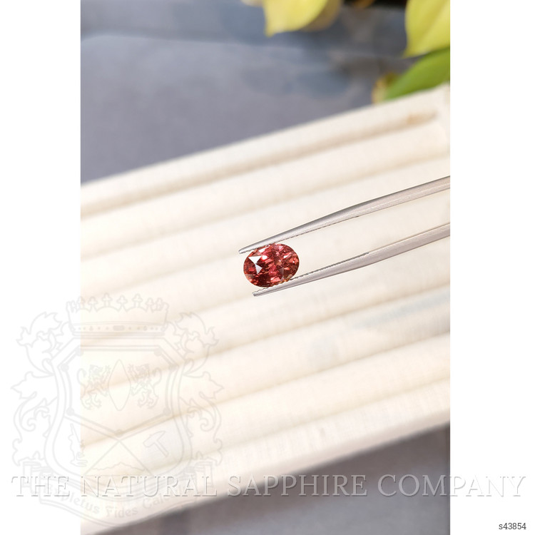 2.53 Ct. Padparadscha Sapphire from Ceylon (Sri Lanka)