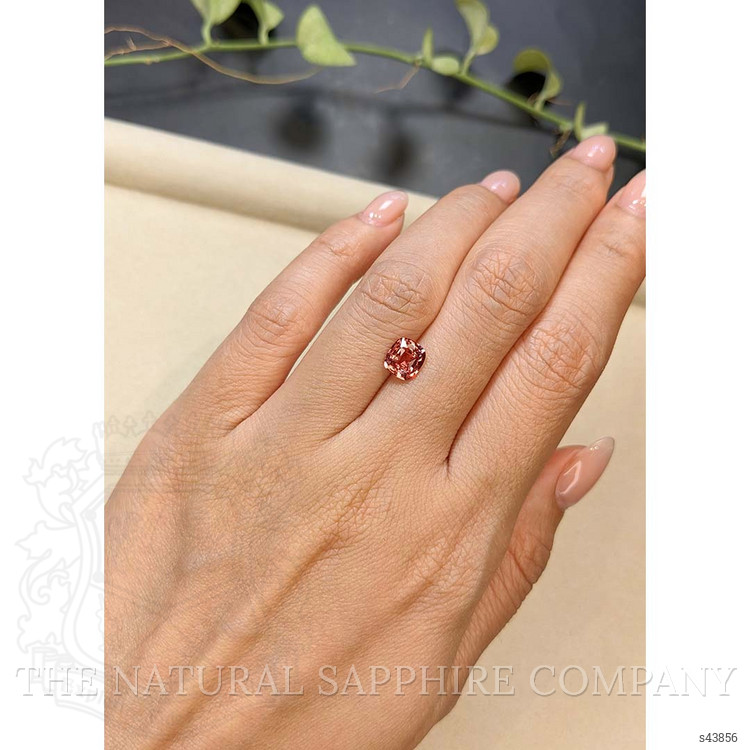 1.49 Ct. Padparadscha Sapphire from Ceylon (Sri Lanka)