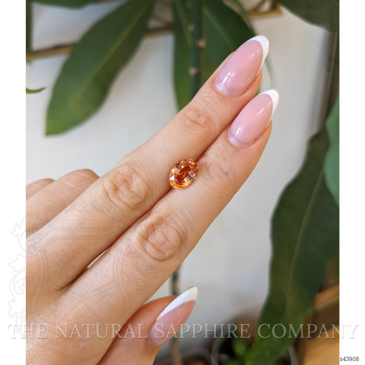 3.16 Ct. Padparadscha Sapphire from Ceylon (Sri Lanka)