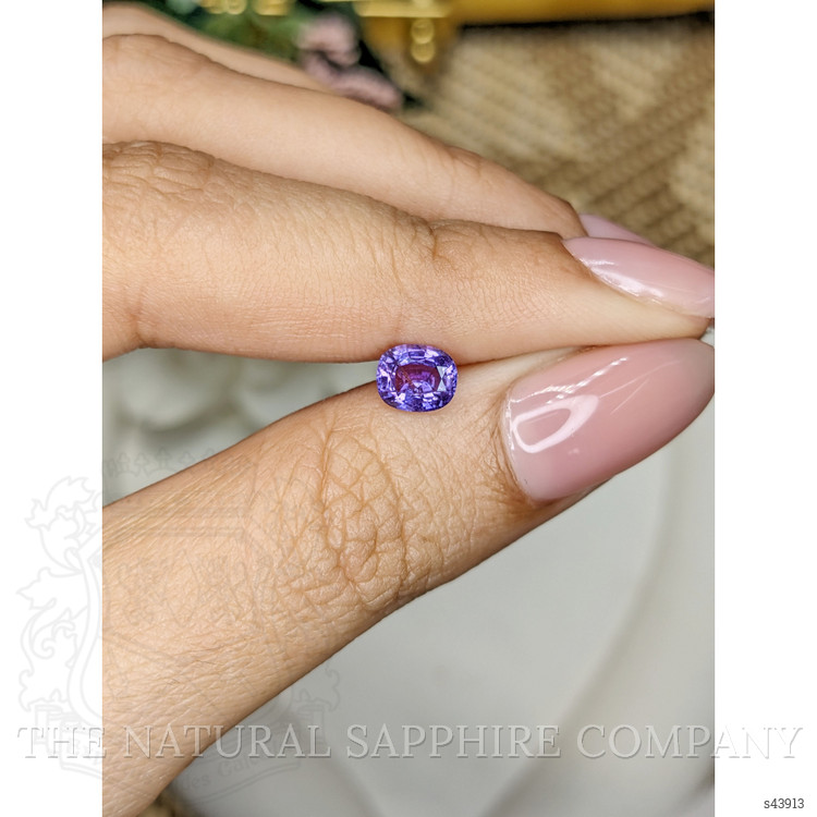 0.92 Ct. Pinkish Purple Sapphire from Ceylon (Sri Lanka)