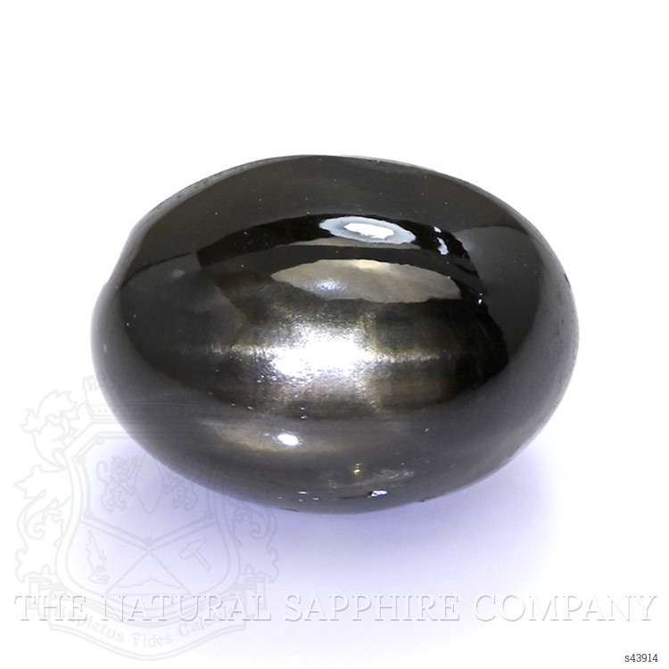 4.95 Ct. Black Star Sapphire from Ceylon (Sri Lanka)