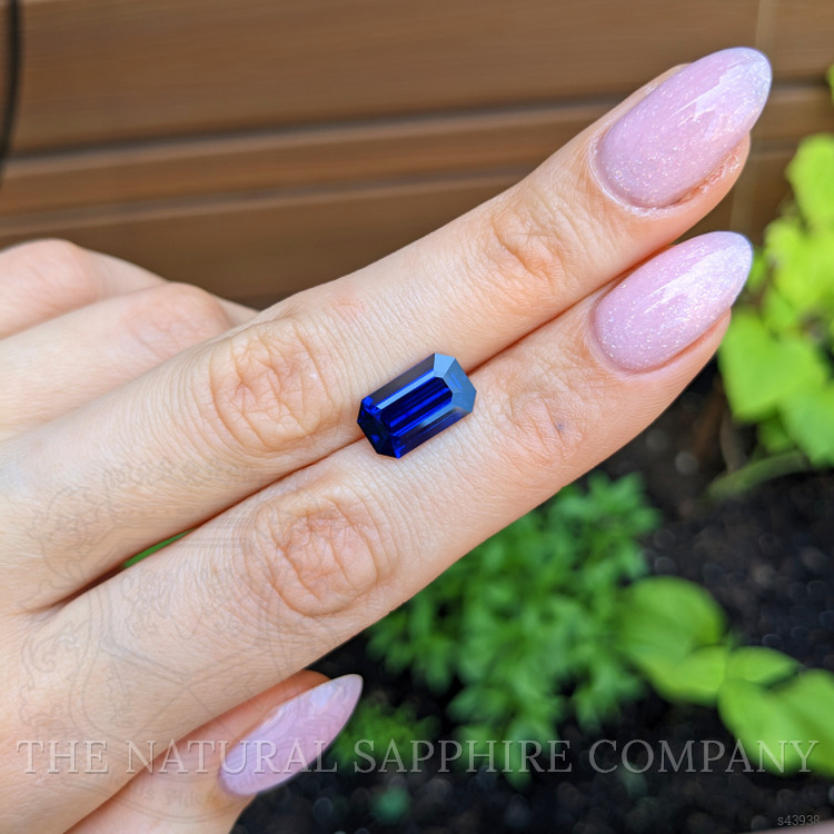 4.34 Ct. Blue Sapphire from Ceylon (Sri Lanka)
