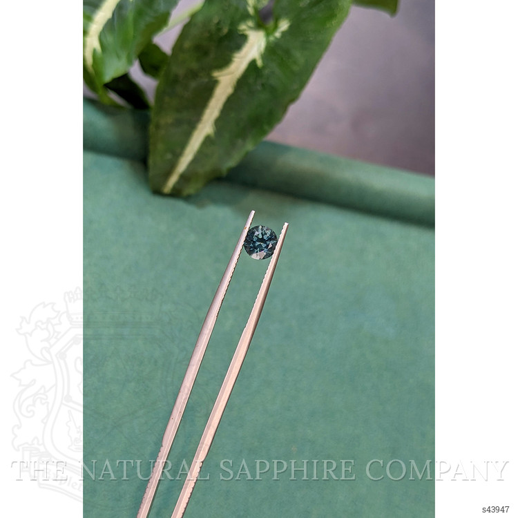 1.10 Ct. Bluish Green Sapphire from Montana