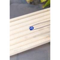 1.60 Ct. Blue Sapphire from Ceylon (Sri Lanka) Life Style