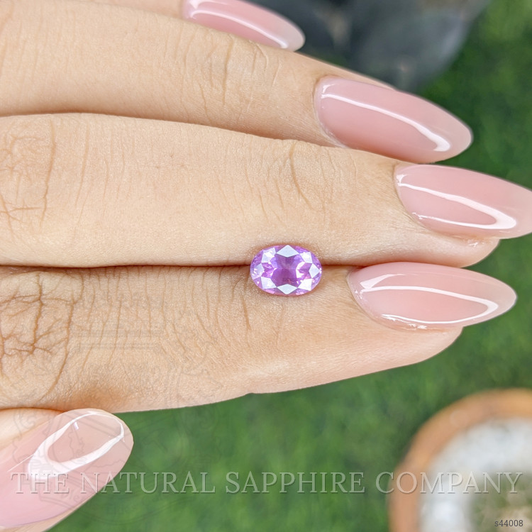 0.94 Ct. Pinkish Purple Sapphire from Ceylon (Sri Lanka)